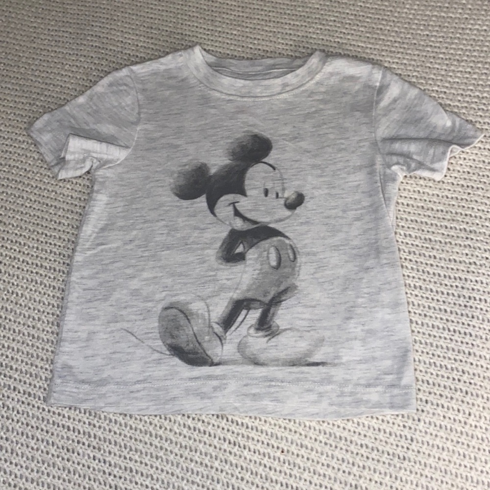 New w/o tags, light grey vintage Mickey Mouse tee, size 12 months